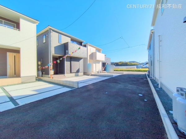 豊川市平尾町神田の新築一戸建