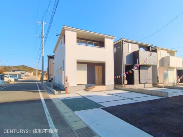 豊川市平尾町神田の新築一戸建