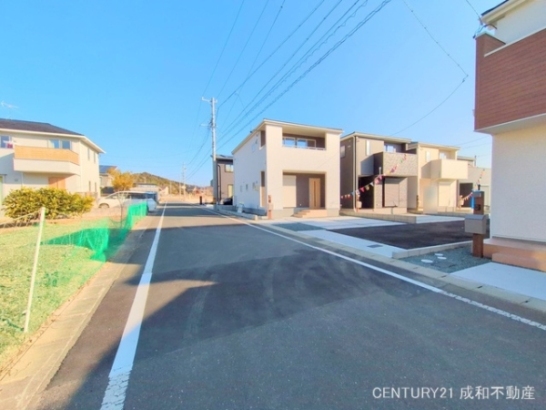 豊川市平尾町神田の新築一戸建