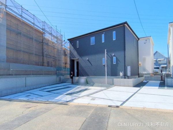 豊橋市佐藤２丁目の新築一戸建