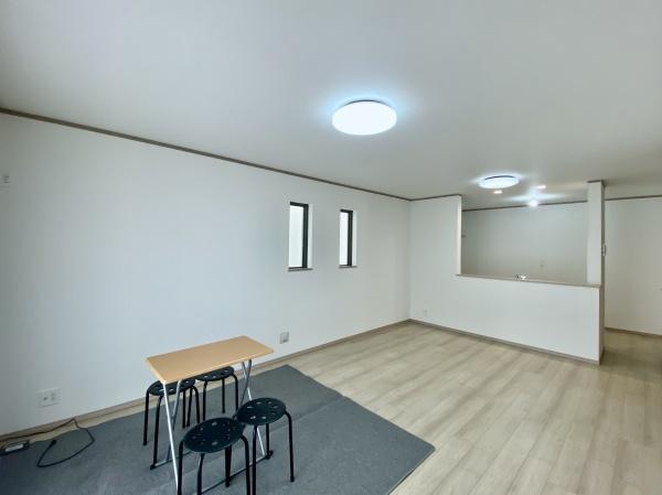 岩倉市鈴井町北新溝廻間の新築一戸建