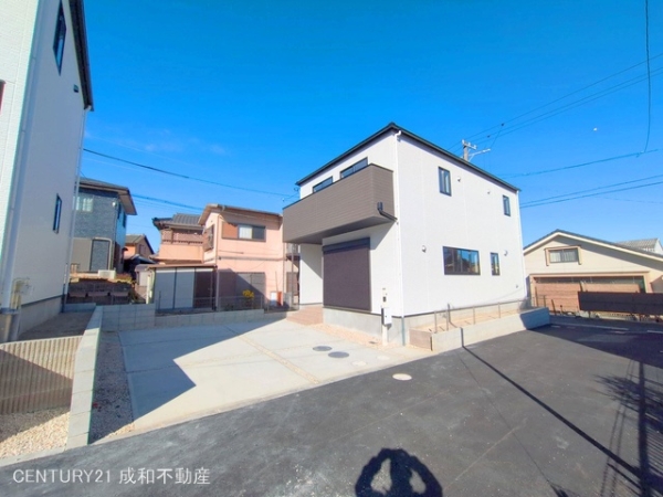瀬戸市秋葉町の新築一戸建