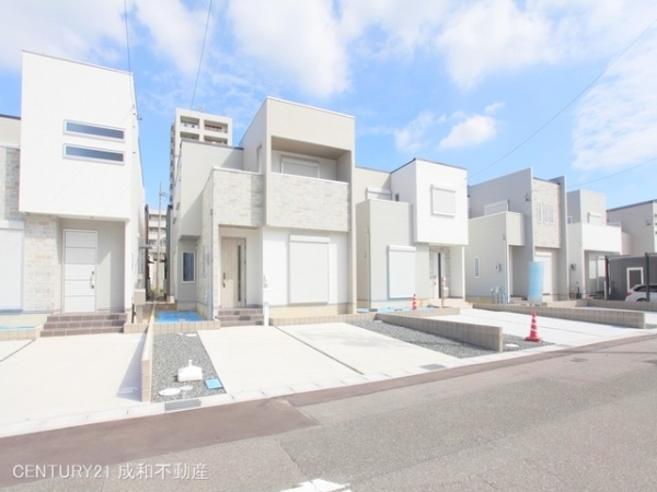 常滑市新開町２丁目の中古一戸建