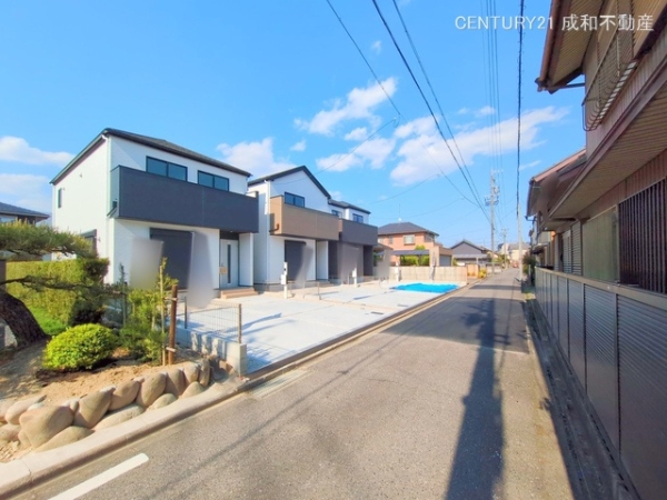 名古屋市中川区東起町５丁目の新築一戸建