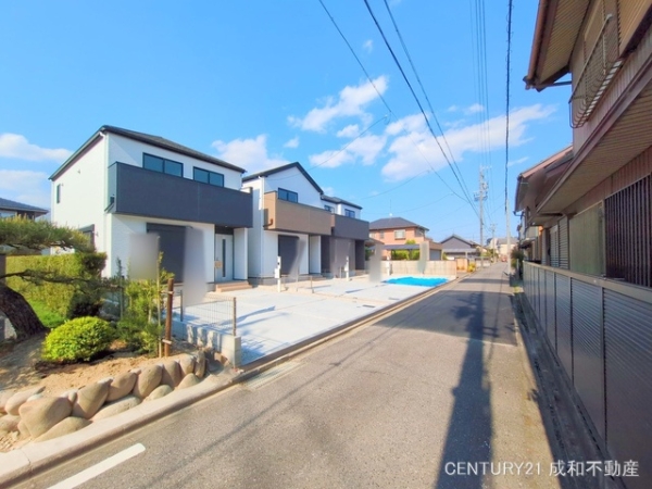 名古屋市中川区東起町５丁目の新築一戸建