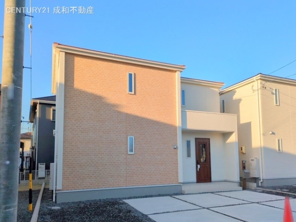 知多市八幡字月山の新築一戸建