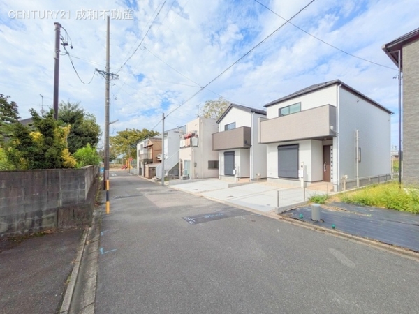 名古屋市南区粕畠町１丁目の新築一戸建