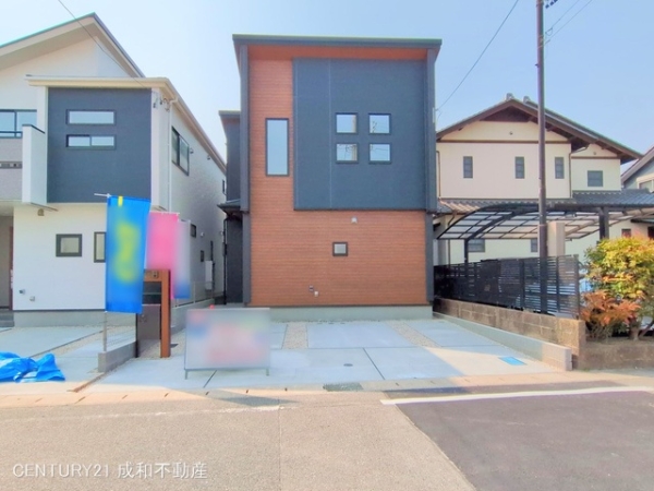 高浜市向山町１丁目の新築一戸建