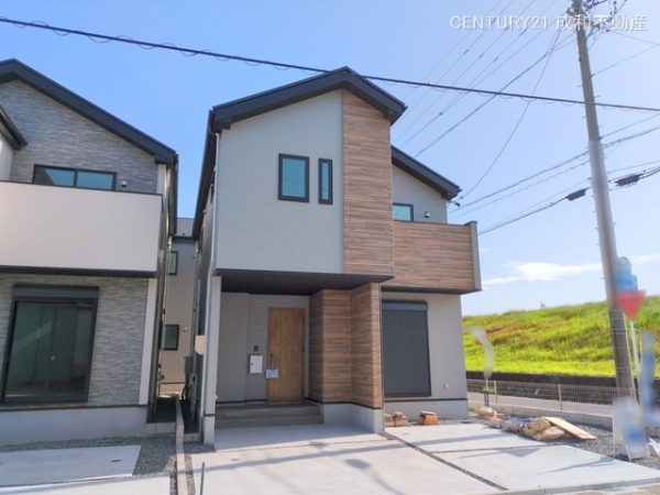 名古屋市南区明円町の新築一戸建