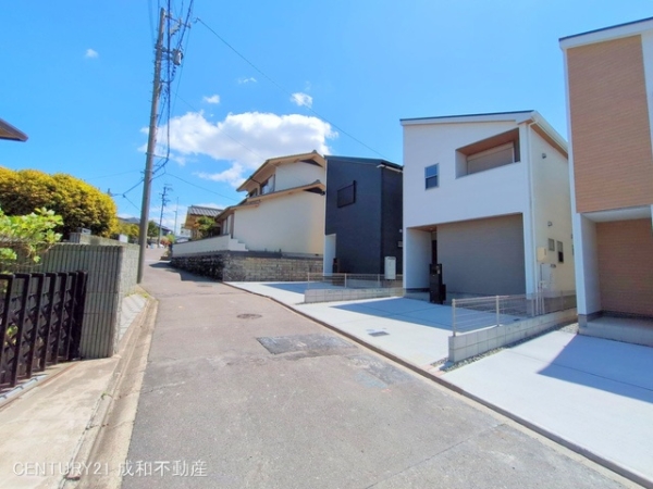 名古屋市南区松城町３丁目の新築一戸建