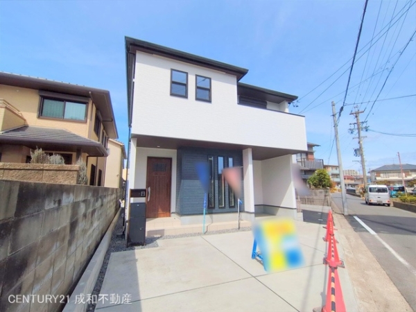 一宮市藤塚町３丁目の新築一戸建