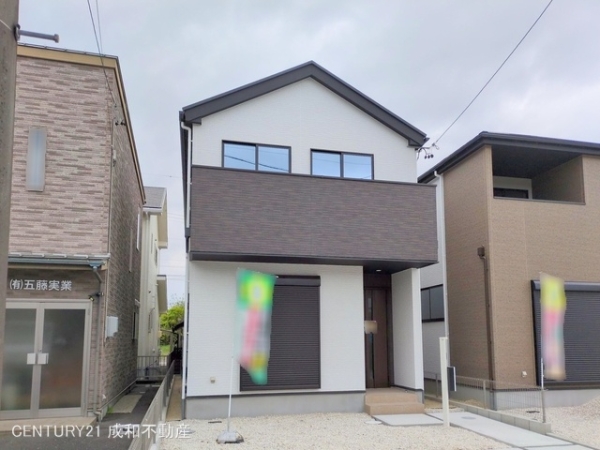 一宮市木曽川町里小牧字下町場の新築一戸建