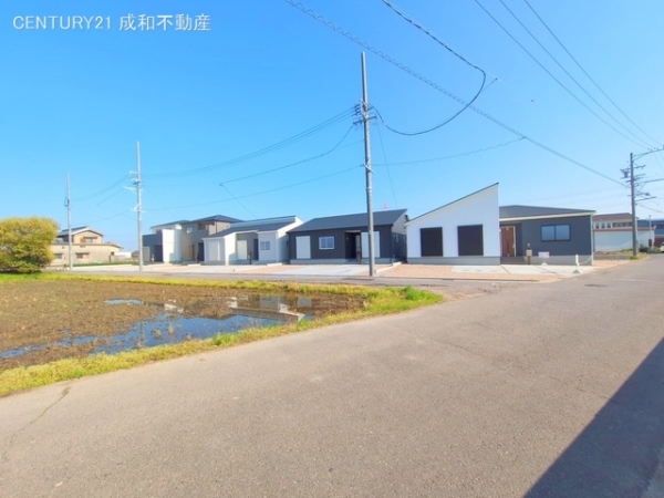 西尾市平口町神明東の新築一戸建