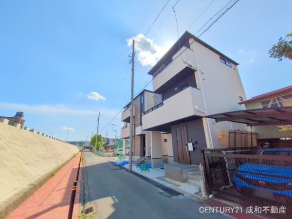 名古屋市瑞穂区荒崎町の新築一戸建