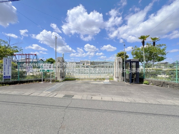 一宮市木曽川町玉ノ井字四ツ辻東の新築一戸建(一宮市立木曽川西小学校)