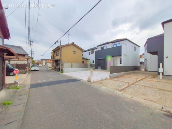 一宮市木曽川町玉ノ井字四ツ辻東の新築一戸建