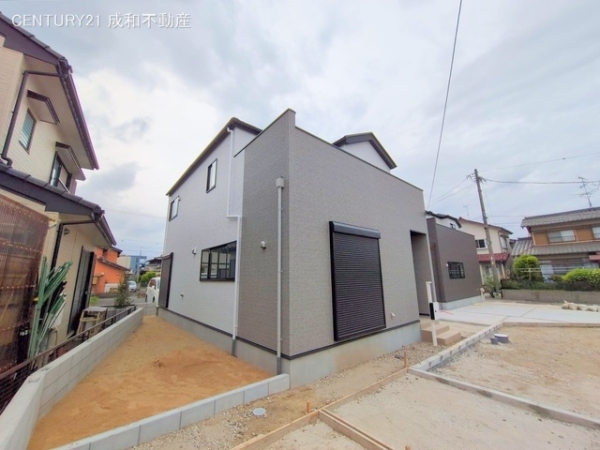 一宮市木曽川町玉ノ井字四ツ辻東の新築一戸建