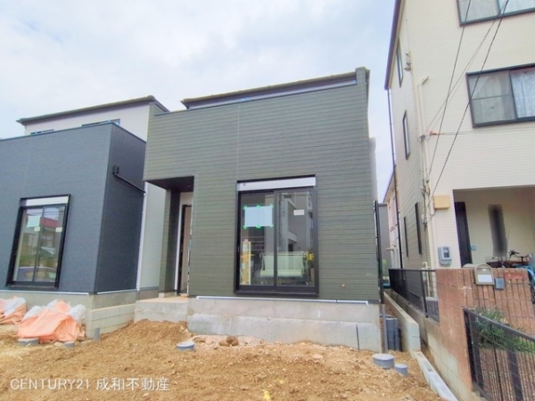 名古屋市瑞穂区中根町５丁目の新築一戸建
