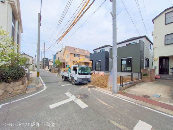 名古屋市瑞穂区中根町５丁目の新築一戸建