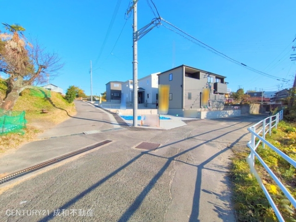 常滑市字小森の新築一戸建