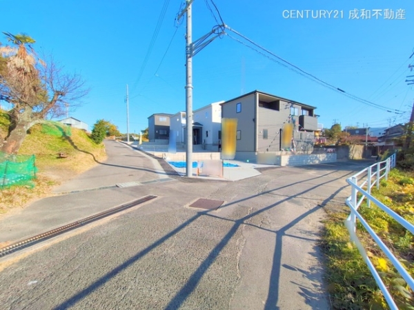 常滑市字小森の新築一戸建