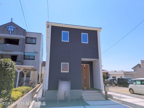 海部郡蟹江町本町６丁目の新築一戸建