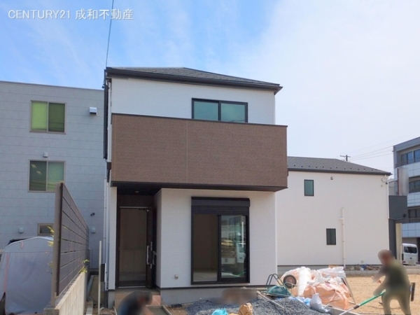 名古屋市千種区萱場２丁目の新築一戸建