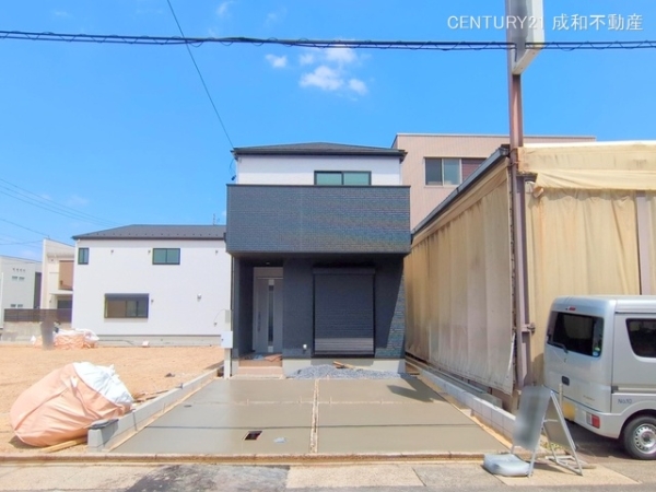 名古屋市千種区萱場２丁目の新築一戸建