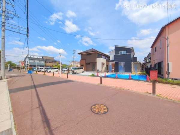 一宮市小信中島字西山の新築一戸建