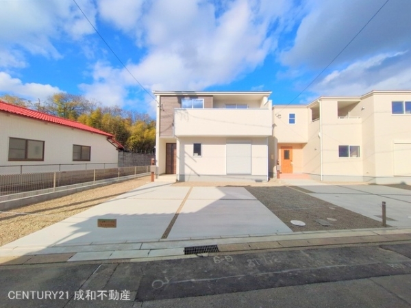 一宮市冨田字上町の新築一戸建