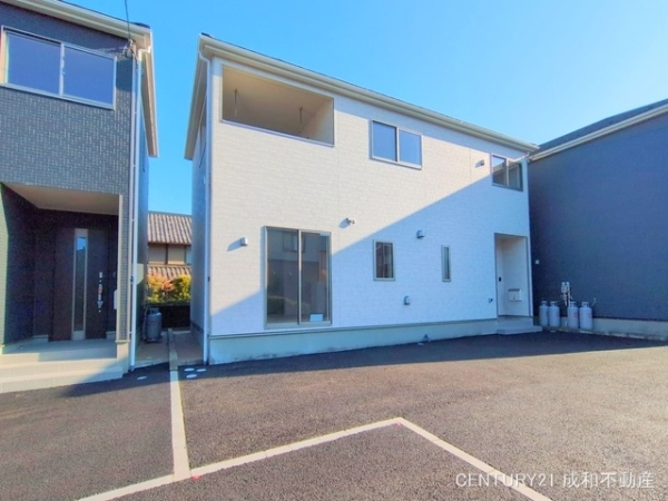 西尾市吉良町饗庭下佃の新築一戸建