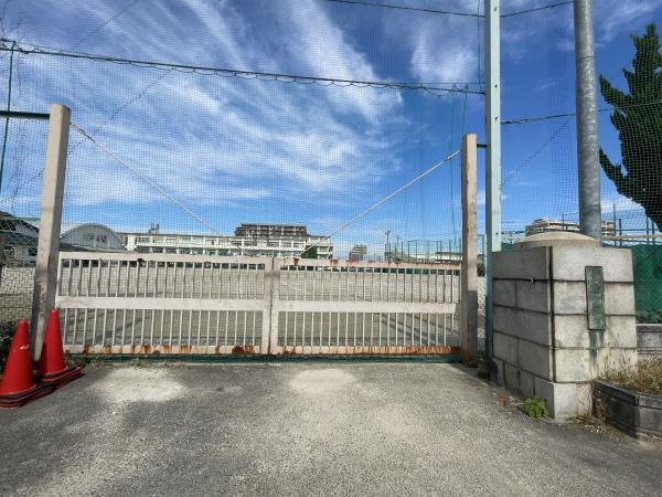 岩倉市大地町葉広の新築一戸建(岩倉市立岩倉中学校)