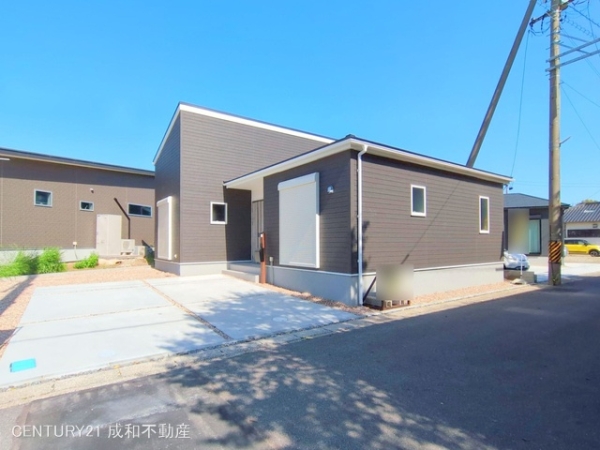 西尾市一色町一色亥新田の新築一戸建