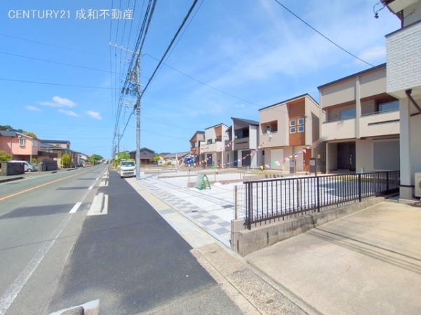 豊橋市緑ケ丘１丁目の新築一戸建