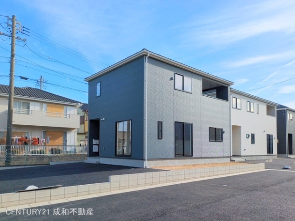 碧南市尾城町３丁目の新築一戸建