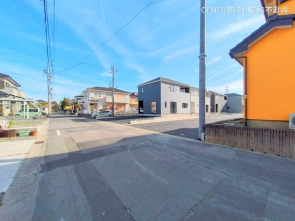 碧南市尾城町３丁目の新築一戸建