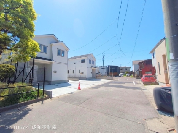 小牧市小松寺５丁目の新築一戸建