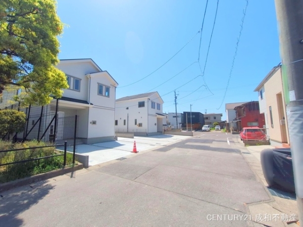 小牧市小松寺５丁目の新築一戸建
