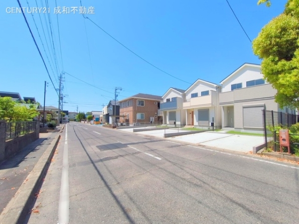 小牧市小松寺５丁目の新築一戸建