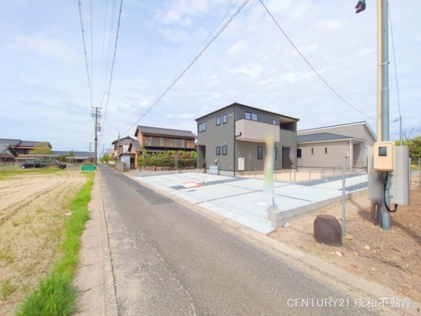 津島市大縄町６丁目の新築一戸建