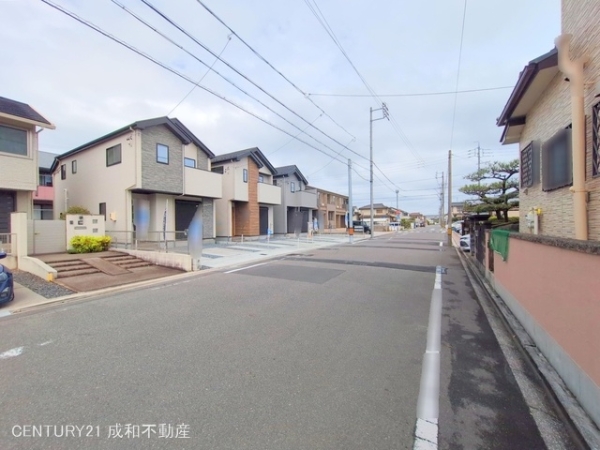 名古屋市中川区服部４丁目の新築一戸建