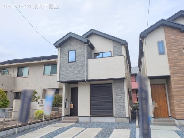 名古屋市中川区服部４丁目の新築一戸建