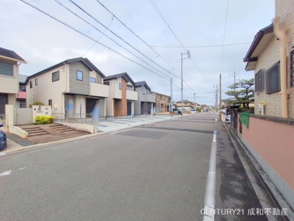 名古屋市中川区服部４丁目の新築一戸建