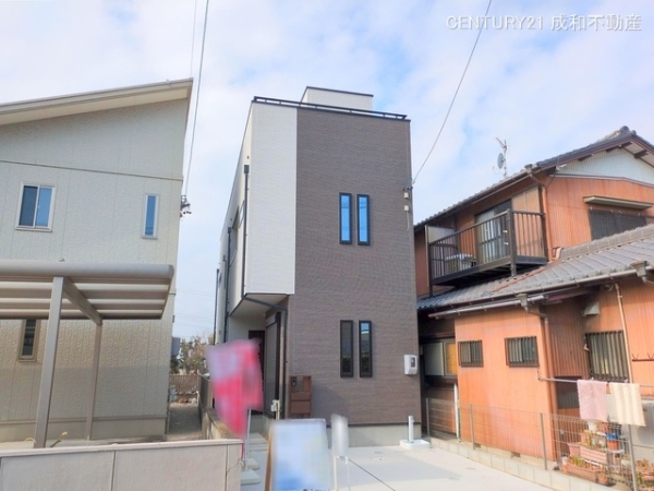 小牧市若草町の新築一戸建
