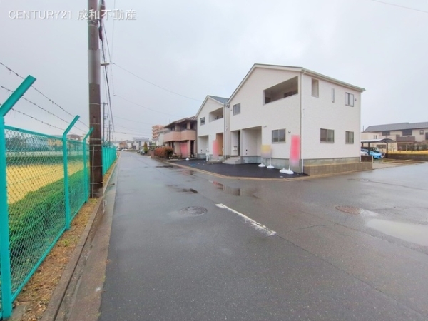 東海市荒尾町坂本の新築一戸建