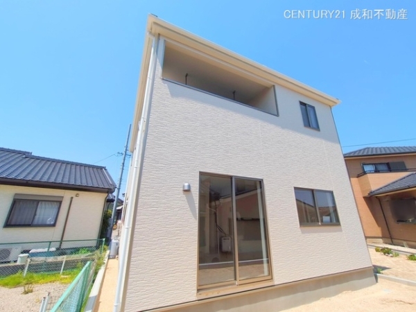 西尾市一色町野田堤外の新築一戸建