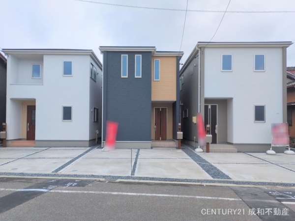 名古屋市中川区万場３丁目の新築一戸建