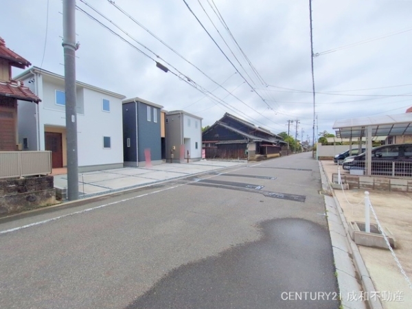 名古屋市中川区万場３丁目の新築一戸建