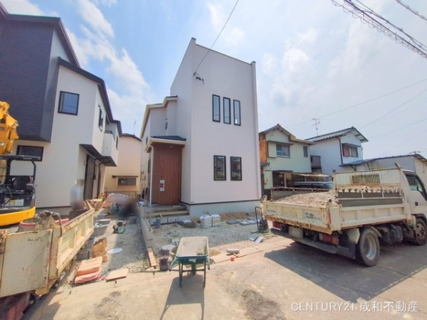津島市中地町４丁目の新築一戸建