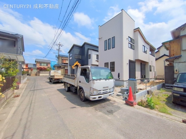 津島市中地町４丁目の新築一戸建